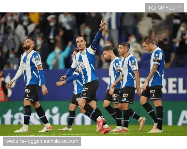 深度报道:西甲中游球队普遍转向五后卫体系,对抗强弱分明格局